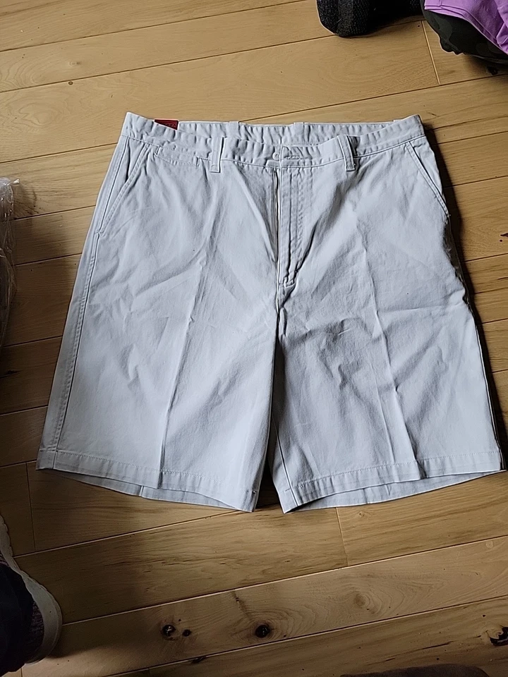 Pantalones Cortos Arizona Para Hombre Calce Clásico Frente Plano Talla 38 Premium Caqui Nuevos Foto 1 de 4