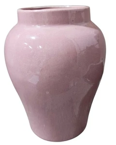 Haeger Pottery Vintage Light Pink Vase 5.75in Tall - Picture 1 of 2