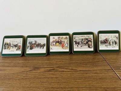 Набор из 5 пробковых подставок Charles Dickens викторианской Англии - Изображение 1 из 4