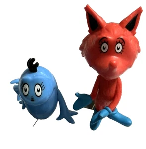 2017 Dr Seuss Funko Mystery Minis Blue Fish Red Fox in Socks Figure Toys - Picture 1 of 2