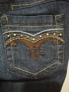 Pantalones de mezclilla capri recortados Candie's ***TALLA 1 *** - Junior's *C752 - Imagen 1 de 4