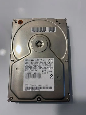 IBM Festplatte 3,5 Zoll intern 8,4 GB IDE - Bild 1 von 3