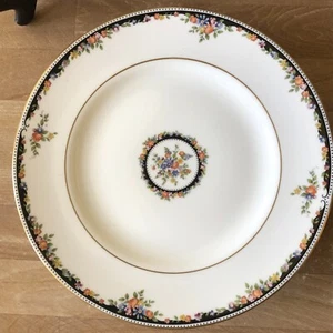 Set of 4 Wedgwood Osborne Salad Plates - Picture 1 of 2