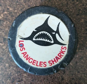 1970's WHA Game Puck Los Angeles Sharks - Bild 1 von 8