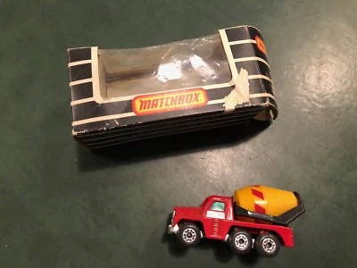MODELLINO CAMION CEMENTO MATCHBOX MB 19 1981 LESNEY MADE IN ENGLAND - Immagine 1 di 4