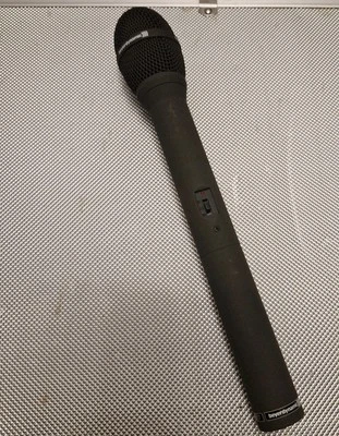 Beyerdynamic MCE 58 - Dynamic Condenser Interview Microphone - Image 1 of 4