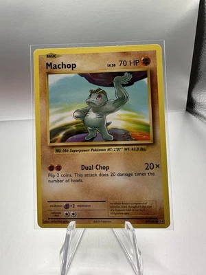 Pokemon Cards: Base Set 1st Edition Common: Machop 52/102 shadowless - Image 1 of 2
