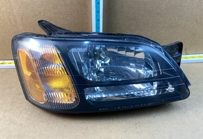Faro lateral derecho pasajero Subaru Outback 2000-2004 1EJ935701-02 Foto 1 de 4