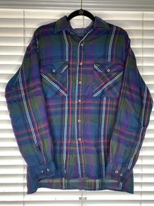 Claybrooke Outdoors Button-Down Men’s Shirt Size Medium Green - Picture 1 of 4