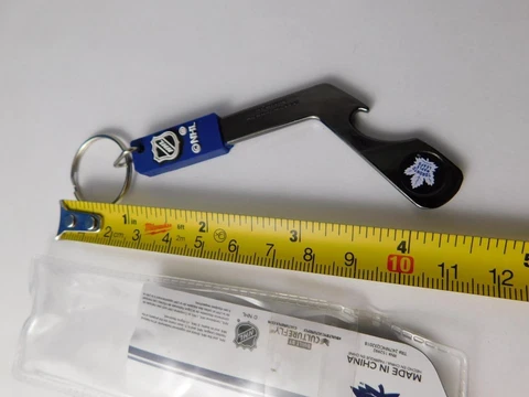 TORONTO MAPLE LEAFS NHL KEYCHAIN KEYRING FOB BEER OPENER LOGO FAN SOUVENIR Cover