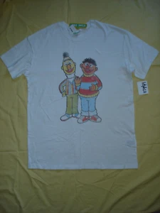 NWT Cotton-On Cotton On Sesame Street Relaxed Boyfriend T Tee shirt Top S White - Picture 1 of 2