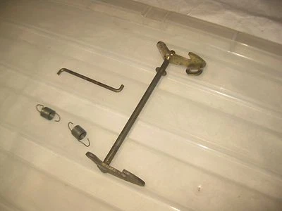 Kawasaki 1986 ZL600 ZL Eliminator 600 Seat rear Hook Mechanism Spring Set Arm - Image 1 of 4