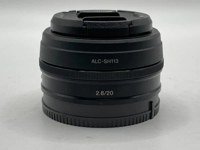 SONY SEL20F28 E-MOUNT 20mm f/2.8 LENS - SEL 20f28 - 20 mm 1:2.8 - GOOD - image 1 of 4