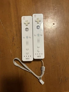 Wii Remote mit Wii Motion Plus Aufsatz - Bild 1 von 8