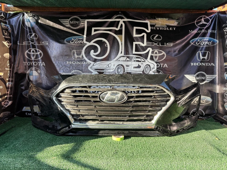 2019 - 2020 Hyundai Sonata OEM Front Bumper & Grille 86511-C2800 - Изображение 1 из 4