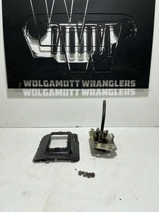 97-02 Automatic Trans Gear Shifter Housing & Gearshift Cover Jeep TJ Wrangler - Picture 1 of 10