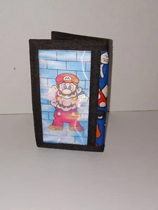 Super Mario Bros 2 Trifold Lenticular Wallet hook and loop Vintage 1990 - Picture 1 of 3