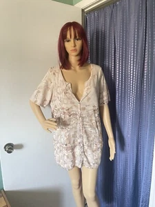 Coldwater Creek Beige Top L 100% Cotton ($90) - Picture 1 of 9