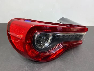Subaru BRZ 2017 OEM DRIVER LH LED LUZ TRASERA LÁMPARA TRASERA USADA Foto 1 de 4