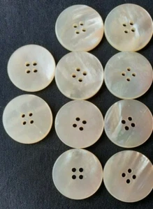 Shell Buttons Round Ivory 27mm Set Of 10 5mm Thick 55gms - Picture 1 of 6