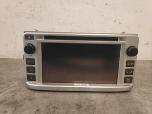 TOYOTA VERSO MK2 2009+ GENUINE SAT NAV RADIO STEREO HEAD UNIT CD DISC PLAYER - Picture 1 of 7