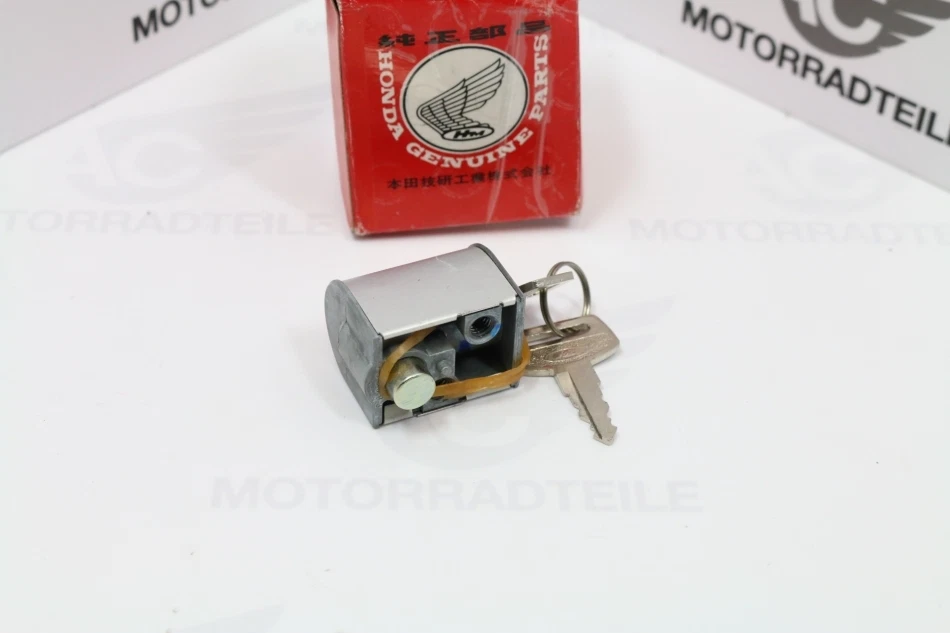 Honda XL 75 80 100 125 185 S CM 185 T lock seat-steering stem Genuine NOS  Foto 1 de 1