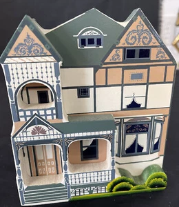 Sheila's Collectibles ~ The Fan House Painted Ladies, Wheaton Illinois 1990//NOS - Picture 1 of 7