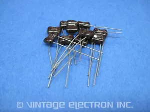 (10) Condensatori radiali mica argento SAHA: 22pF x 500VDC, 5% - Foto 1 di 9