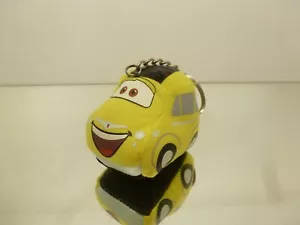 DISNEY PIXAR FIAT 500 LUIGI KEYCHAIN PLUSH - YELLOW L7.0cm - GOOD CON. - 210 - Imagen 1 de 5