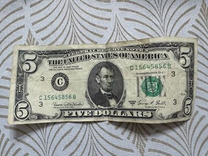 1969 Federal Reserve $5 Five Dollar Bill C15645856B - Picture 1 of 2