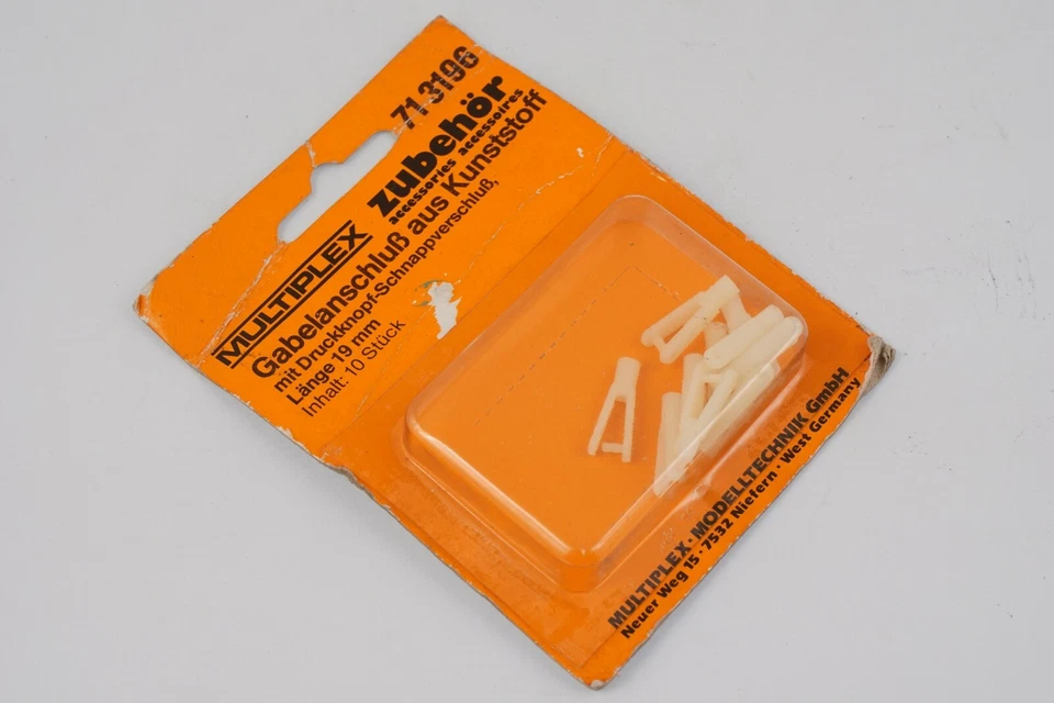 Multiplex 713196 Ancoraggi vintage 19 mm modellismo - Immagine 1 di 1