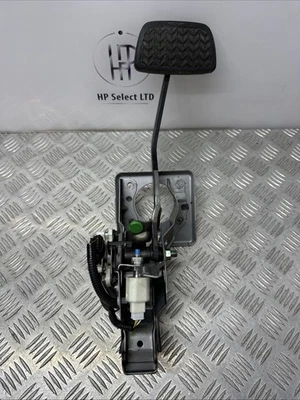 PEDAL DE FRENO ORIGINAL LEXUS RX 450H 2013-2015 3,5 89510-20041 Foto 1 de 4