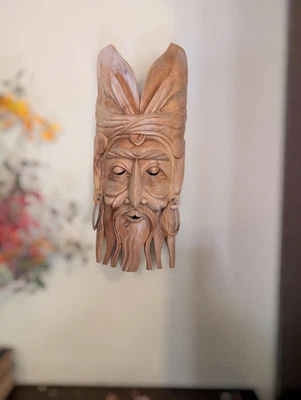 Máscara asiática vintage de madeira esculpida à mão - Imagem 1 de 4