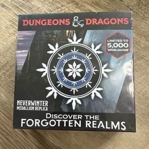 NUEVO Dungeons & Dragons Edición Limitada Neverwinter Heráldica Metal Medallón D&D - Imagen 1 de 4