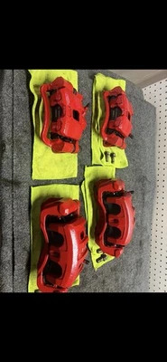 Juego completo de pinzas de freno rojas 91-99 Mitsubishi 3000GT OEM con mangueras y pastillas de freno nuevas Foto 1 de 4