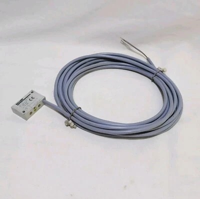 BALLUFF BES517-458-M1-L Proximity Sensor Switch 90-250VAC (New) - Image 1 of 4