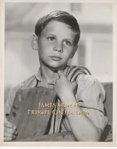 James Arness Gunsmoke Marshal Dillon "Laramie" Publicity Photo # 25 - Bild 1 von 2