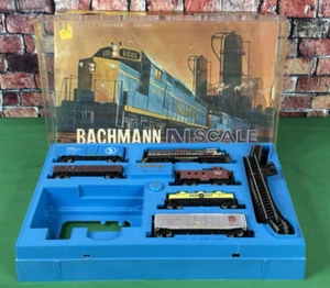 Vintage Bachmann N Scale Set # 4328, GP-40 Diesel & Car 2500 Canadian Pacific - Picture 1 of 20