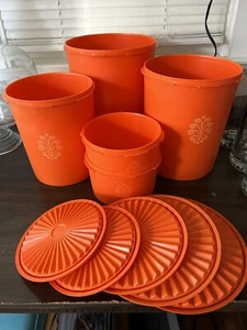 Vintage Tupperware Servalier Harvest Orange Nesting Canisters 5 Piece w/Lids - Picture 1 of 4