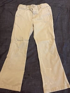 The Children's Place Girl's Uniform Bootcut Khaki Pants Size 5 - Picture 1 of 3