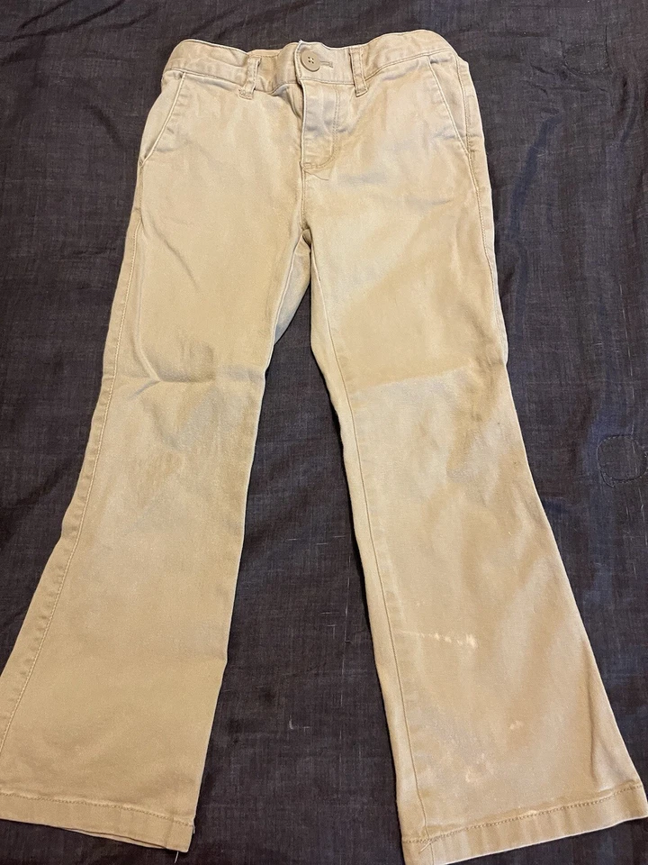 The Children's Place Girl's Uniform Bootcut Khaki Pants Size 5 - Image 1 of 3