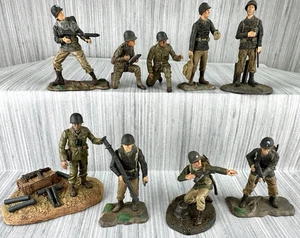 The Ultimate Soldier US Infantry WWII 2" Figures 1:32 Scale 9 in Lot - Picture 1 of 12