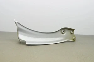 Audi A3 8V1 Halterung Kotflügel OEM 8V0821141  - Bild 1 von 6