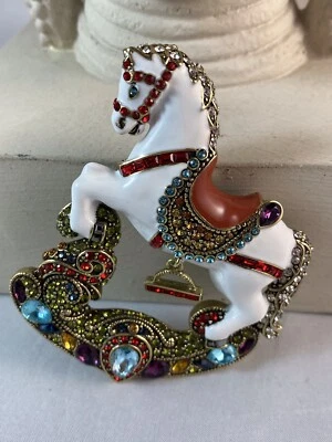 Prendedor de caballo de cristal esmaltado HEIDI DAUS “Ganador del caballo rockero” Foto 1 de 4