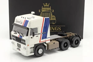 Tractor de sillín DAF 3300 SpaceCab 1982 blanco/azul/rojo 1:18 Road Kings
