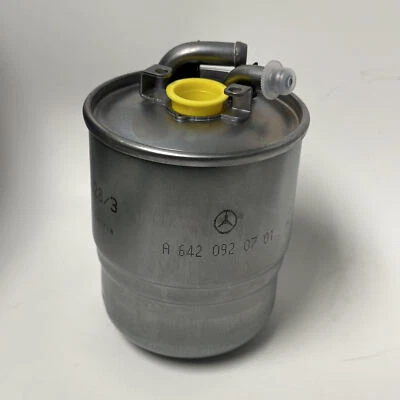 Filtro de combustible GENUINO MERCEDES-BENZ NUEVO 6420920101 Foto 1 de 2