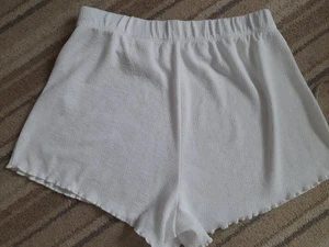 Women's summer light, stretchy white shorts, H&M size S - Picture 1 of 6