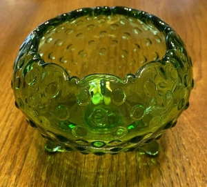 L E Smith grüne Schüssel mit Schuhnagelfuß Rose - Bild 1 von 5