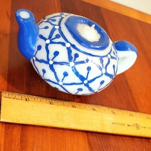 Vtg Christmas Tree Shops 11oz Blue Willow Teapot Candle 6"W 2.5"H Wax Sculpture - Picture 1 of 5
