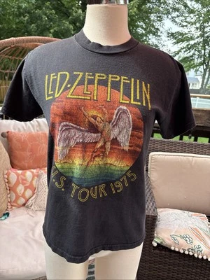 Vintage LED-ZEPPELIN 1975 Concert T-shirt Youth Large - Image 1 of 4